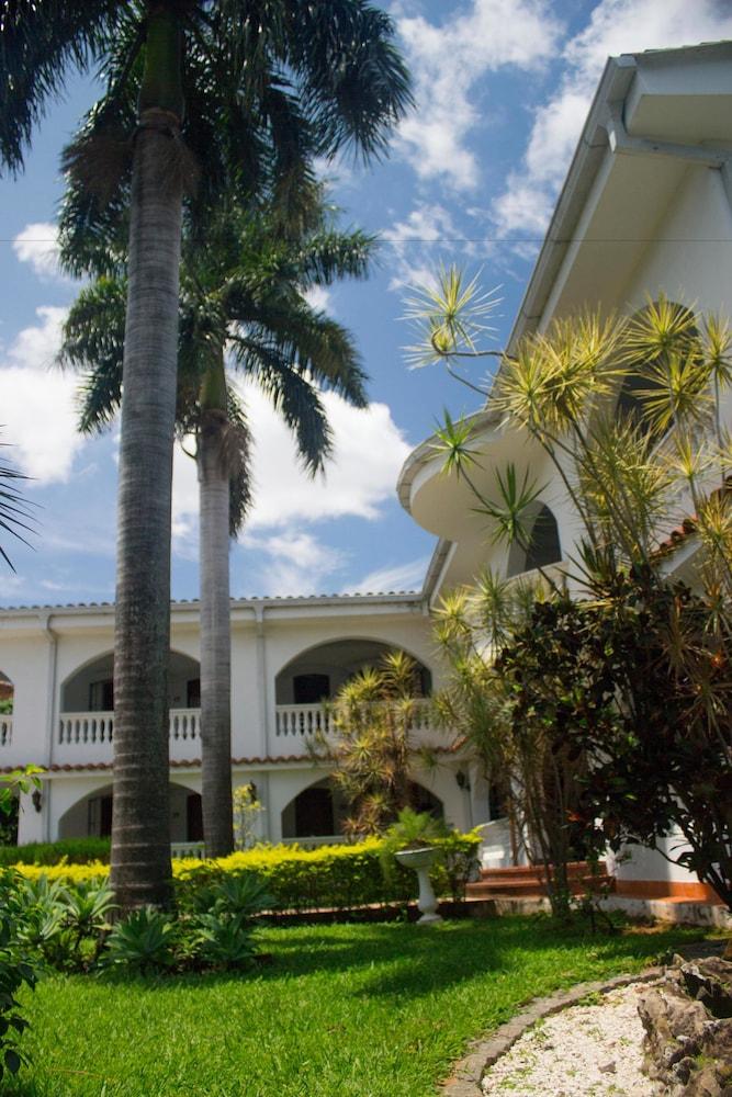 Hotel Bavaria Asunción Esterno foto