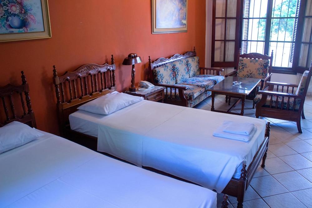 Hotel Bavaria Asunción Esterno foto