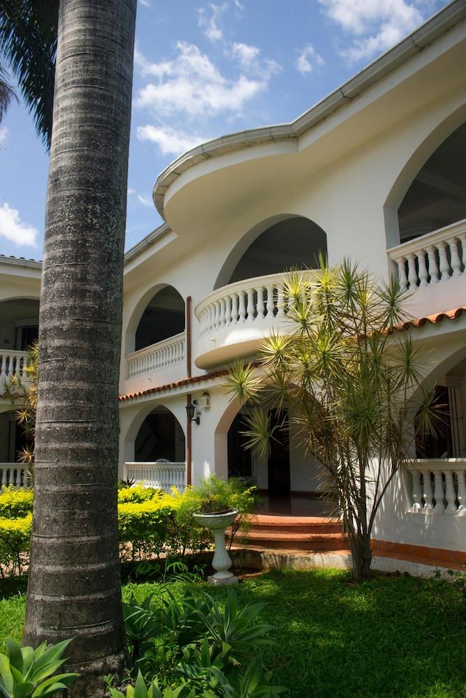 Hotel Bavaria Asunción Esterno foto